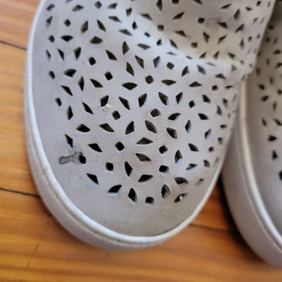 Vionic SPLENDID‎ Midi Perf Gray Leather Loafers 7.5 Perforated Laser Cut - Picture 8 of 8